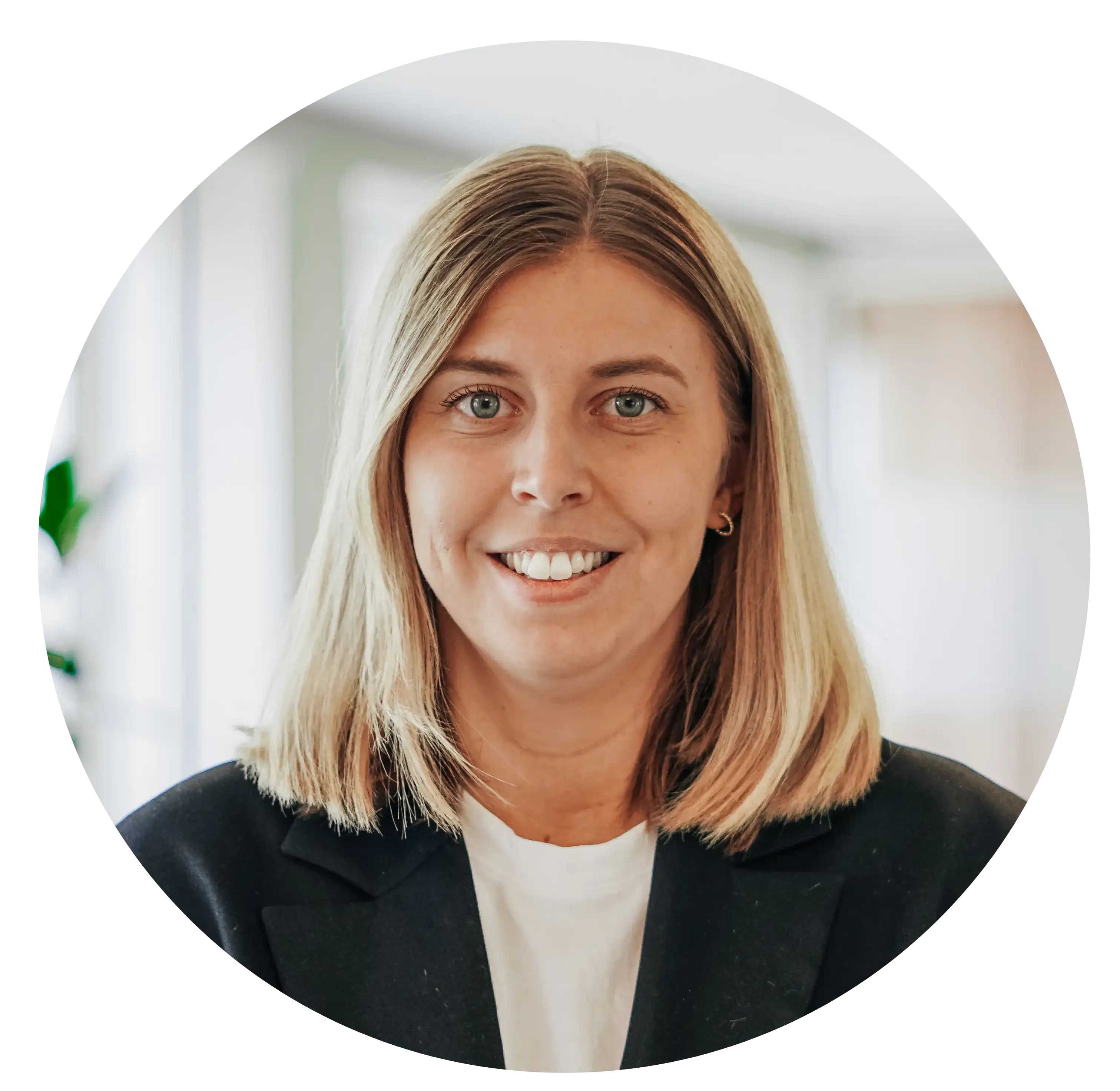 https://www.exsitec.se/hubfs/AO%20-%20Digitala%20Aff%C3%A4rer/AO%20-%20Digitala%20Aff%C3%A4rer%20-%20CRM/liza%20bruze%20-%20boll%20f%C3%B6r%20webb.webp