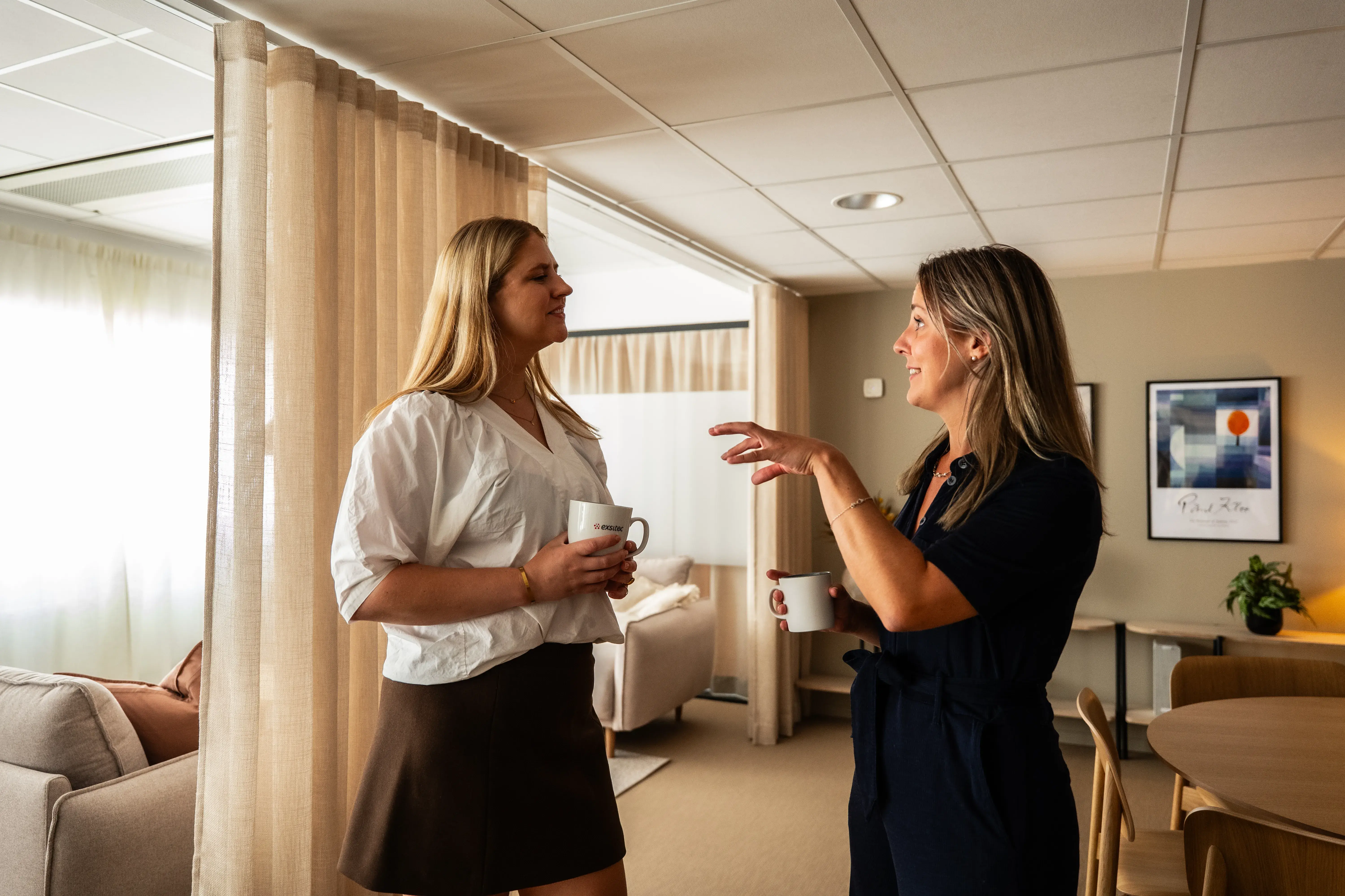 exsitec-kollegor-kvinnor